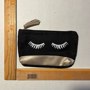 Ipsy makeup bag